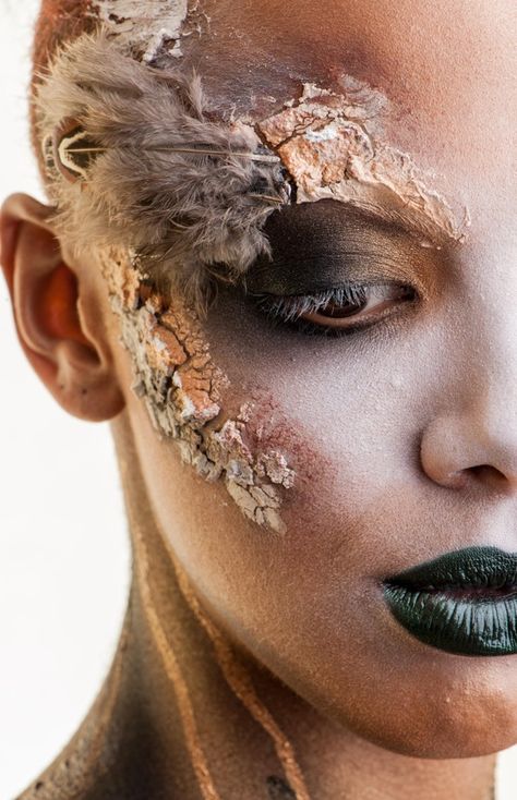 Experimenting with textures by Lauren Eaton, via Behance Textured Makeup, Texture Makeup, Makeup Texture, Zombie Makeup Tutorials, Zombie Halloween Makeup, Monster Makeup, Avant Garde Makeup, Horror Makeup, Zombie Makeup