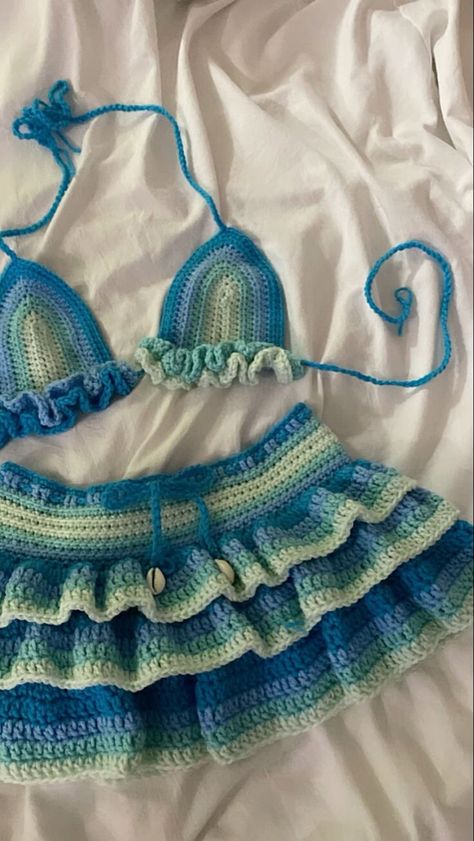 Crochet Bra Top, Crochet Two Piece, Crochet Beach Wear, Bikinis Crochet, Crochet Fairy, Quick Crochet Patterns, Mode Crochet, Crochet Business, Kawaii Crochet