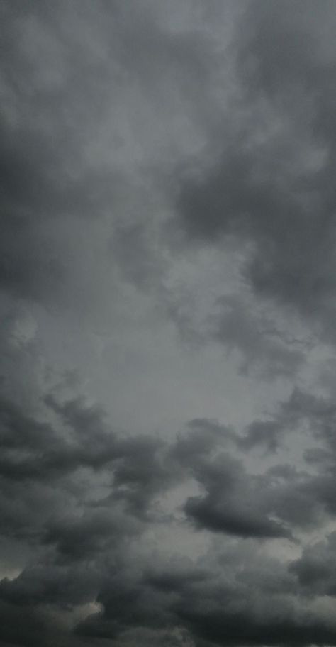 Astetics Wallpaper, Overcast Aesthetic, Cielo Aesthetic, Rainy Sky, Genos Wallpaper, Aesthetic Objects, Scenic Wallpaper, Minimal Wallpaper, Grey Clouds