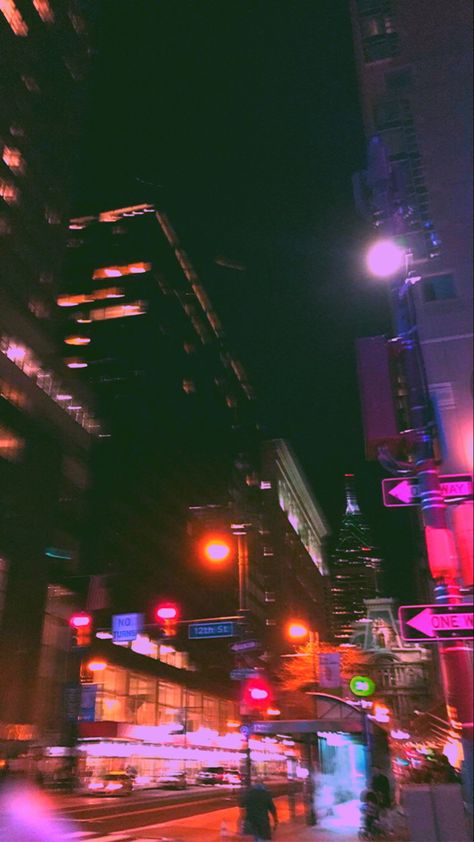 Vhs Wallpaper, City Landscape Aesthetic, Hypebeast Aesthetic, Nature Photography Aesthetic, Alone At Night, Places Aesthetic, Road Trip Aesthetic, Best Landscape Photography, Travel Photo Ideas