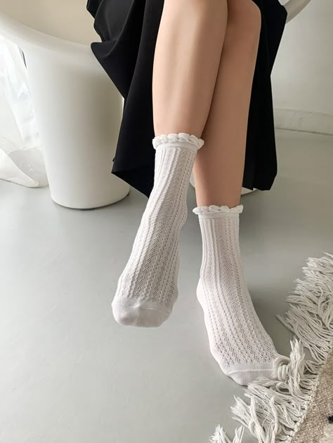 DAZY Solid Crew Socks Outdoor Socks, Women Crew Socks, Lace Socks, White Socks, Cute Socks, Socks And Tights, Fashion Socks, Short Socks, Pretty Shoes