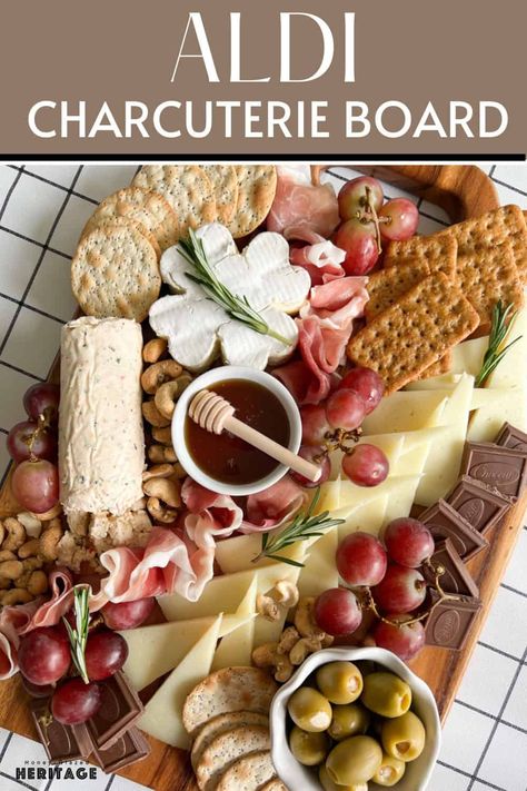 How to Make an Aldi Charcuterie Board on a Budget - Honey-Glazed Heritage Thanksgiving Charcuterie Board Aldi, Charcuterie Board On A Budget, Wedding Snack Table, Aldi Charcuterie Board, Glow Up Party, Aldi Charcuterie, Thanksgiving Boards, Board Parties, Nye Appetizers