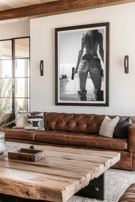 Modern Cowboy Home Decor, Minimal Western Living Room, Industrial Western Decor, Western Minimalist Decor, Western Chic Living Room, Modern Western Living Room, Western Living Room Decorating Ideas, Western Modern Home Decor, Modern Western Home