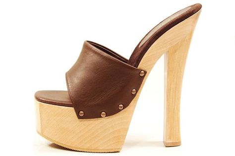 Yeezy Shoes Women, Candy Brown, Brown High Heels, Wooden Heels, Mules Sandals, High Heel Mules, Hot Heels, Heel Mules, Slip On Mules