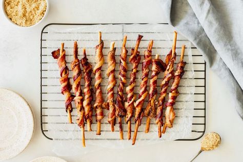 Bacon Bites Bacon Bread, Bacon Bites, Southern Living Recipes, Caprese Skewers, Bread Sticks, Bacon Appetizers, Cheese Straws, Easy Party Food, Easy Parties