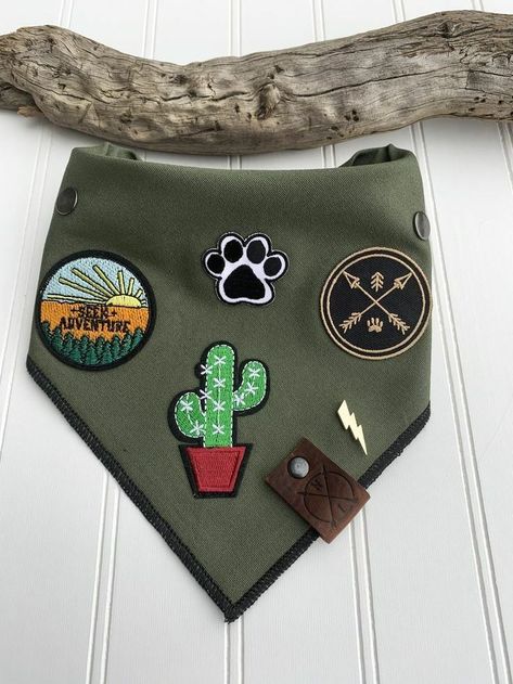 Dog Bandana Diy, Bandanas Diy, Handmade Dog Accessories, Scout Patches, Dog Accesories, Diy Dog Collar, Dog Business, Dogs Stuff, Dog Scarf