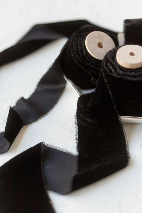 Velvet Ribbon Wedding, Cedar Room, Jade Wedding, Silk Bridal Bouquet, Black Velvet Ribbon, Ribbon Jewelry, Branding Ideas, Invitations Wedding, Black Tie Wedding