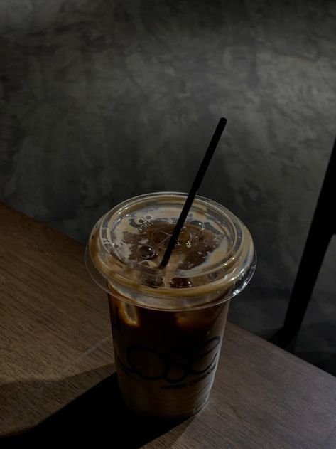 Black Aesthetic Coffee, Dark Coffee Aesthetic, Black Coffee Aesthetic, Iced Coffee Aesthetic, Iced Americano, Coffee Pack, Coffee Shop Aesthetic, Dark Coffee, Coffee Aesthetic