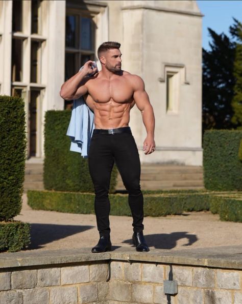 Ryan Terry, Muscle Hypertrophy, Male Fitness, Resistance Workout, Physical Appearance, Male Fitness Models, Body Motivation, Powerlifting, Bodybuilder