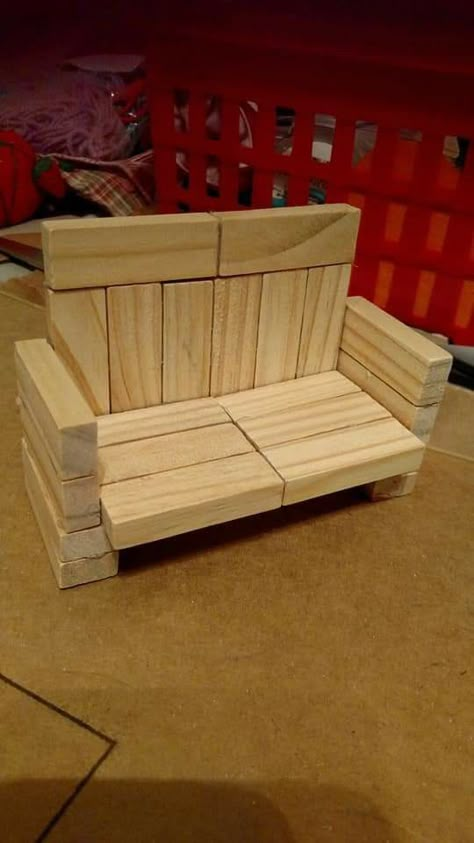 Diy With Jenga Pieces, Jenga Tower Ideas, Jenga Doll Furniture, Jenga Block Furniture, Jenga Block Dollhouse Furniture, Mini Jenga Block Crafts Diy Dollar Tree, Things To Make With Jenga Blocks, Tumbling Tower Crafts, Tower Block Crafts