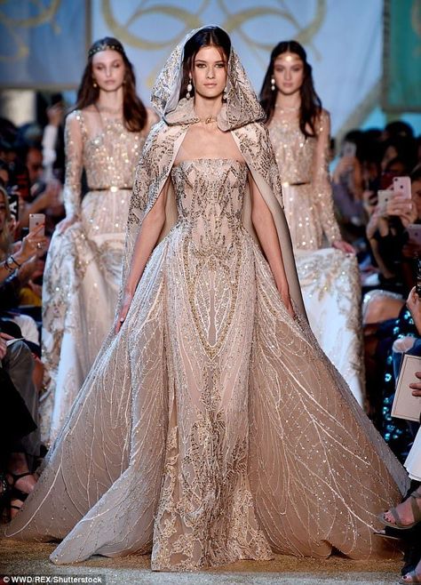 Show-stopper: Elie Saab finished the show with a heavy-embellished floor-length gown that ... Upcoming Fashion Trends, Elie Saab Haute Couture, Elie Saab Fall, Elie Saab Couture, Couture Mode, Beauty Dress, Couture Gowns, Trend Fashion, Gorgeous Gowns