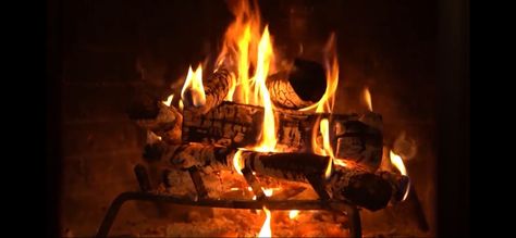 Wood burning fire. Cozy. Crackling. Warm. Relaxing Christmas, Fireplace Video, Holiday Fireplace, Fireplace Christmas, Burning Fire, Wood Burning Fires, Merry Christmas Happy New Year, Amazing Video, Christmas Happy New Year