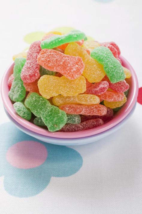 These mouth-puckering gummy candies can be made in any flavor you desire. Roll them in sugar to take the edge off their sourness. Gummy Candy Recipe, Sour Candy Recipe, Baking Store, Jelly Sweets, Gummies Recipe, Sugar Free Candy, Candy Recipe, Moon Rock, Sour Patch Kids