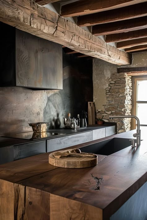 Modern Rustic Wood Decor, Remodeled Log Cabin, Modern Rustic Kitchen Ideas, Modern Cabin Kitchen, Mountain Home Kitchen, Log Cabin Remodel, Rustic Wood Kitchen, Chalet Modern, Log Cabin Kitchens