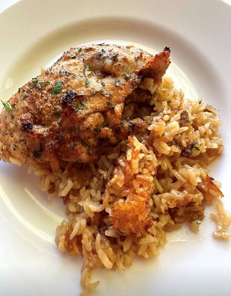 French Onion Chicken and Rice - At Home Cook Chicken Thigh Recipes French Onion, Chicken And Rice With Lipton Onion Soup, French Onion Chicken And Rice Bake, Chicken Thighs And Rice Recipes, Chicken And Brown Rice Recipes, French Onion Chicken Thighs, French Onion Chicken And Rice, French Fried Onion Chicken, Chicken Thigh And Rice Recipe