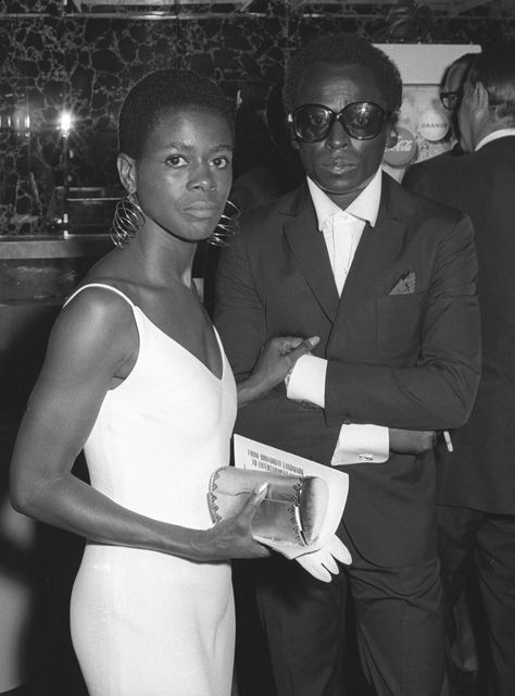 Francis Wolff, Cicely Tyson, Room Photo, Vintage Black Glamour, Black Hollywood, Black Celebrities, Black Artwork, Jazz Musicians, Miles Davis