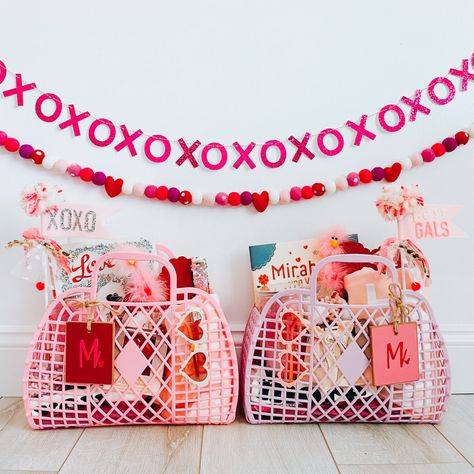 Kids Valentine Baskets, Valentines Basket, Baskets For Kids, Valentines Day Baskets, Valentine Gift Baskets, Kids Gift Baskets, Valentine Baskets, Kids Baskets, Holiday Baskets