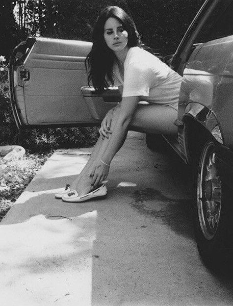 New Outtake! Lana Del Rey by Neil Krug for Ultraviolence (2014) #LDR Ultraviolence Aesthetic, Neil Krug, White Moccasins, Lana Albums, Live Laugh Lana, Lana Del Rey Albums, Lana Del Rey Ultraviolence, Lana Del Rey Vinyl, Lana Rey