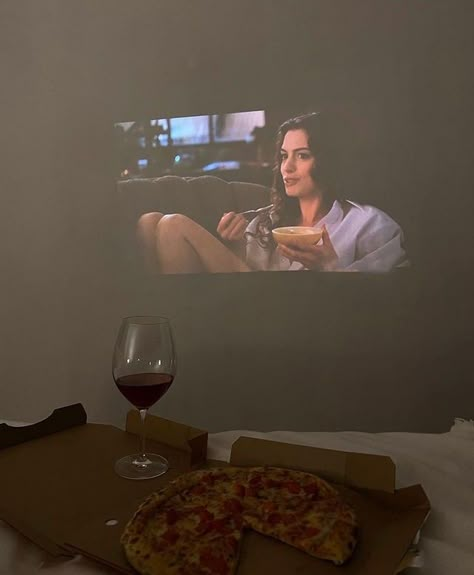 Living Alone, Netflix And Chill, Alone Time, Nightingale, Perfect Life, Night Aesthetic, 2024 Vision Board, 2024 Vision, Me Time