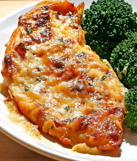 Melt In Your Mouth Chicken - Cakescottage Melt In Your Mouth Chicken, Mouth Chicken, Chicken Recipes Boneless, Chicken Breast Recipes Baked, Chicken Main Dishes, Breast Recipe, Baked Chicken Breast, Yummy Chicken Recipes, Chicken Dishes Recipes