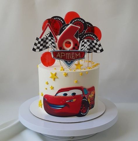 Cakes Cars Birthday, Cartoon Theme Cake For Boys, 4th Birthday Cake Boy, 4th Birthday Cakes For Boys, Cars Cake Ideas, Lighting Mcqueen Cake, Car Cake Ideas, Mcqueen Car Cake, Lightning Mcqueen Birthday Cake