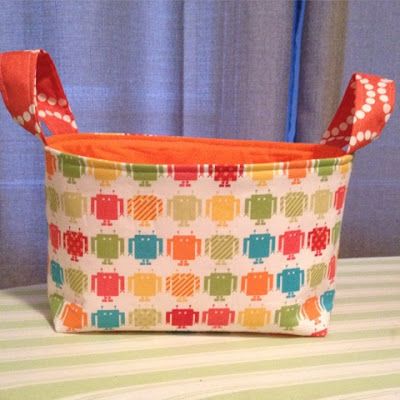 Quilt Room, Basket Patterns, Quilted Bags, Quilting Room, Fabric Basket, Fabric Baskets, Change Purse, Fabric Bags, Quilted Bag