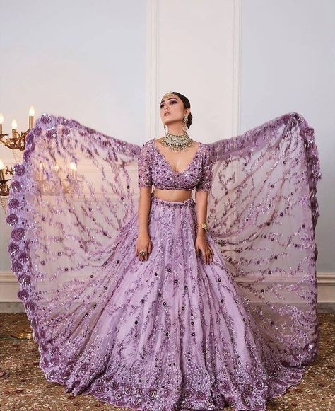 Trending Wedding Lehenga, Purple Bridal Lehenga, Lehenga Colors, Wedding Bridge, Best Bridal Lehenga, Pastel Lehenga, Bride Lehenga, Purple Lehenga, Engagement Look