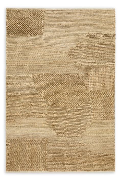 Large Jute Rug Living Room, Neutral Carpet Colors, Boho Lobby, Kerry Villers, Rug Size Guide Living Room, Ikea Jute Rug, Natural Rug Living Room, Bold Carpet, Jute Texture