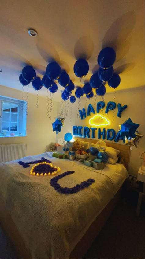 Happy Birthday Bedroom Ideas 
#HappyBirthday #Bedroom #Bed #bedroomideas #surprisebedroom Big Birthday Gifts For Boyfriend, B'day Gift Ideas For Boyfriend, Men’s Birthday Decoration Ideas, 22nd Boyfriend Birthday Ideas, Birthday Balloons For Boyfriend, Things To Make Bf For Birthday, Things To Get Your Boyfriend For Bday, 22nd Birthday Ideas For Boyfriend, Blue Birthday Room Surprise For Boyfriend