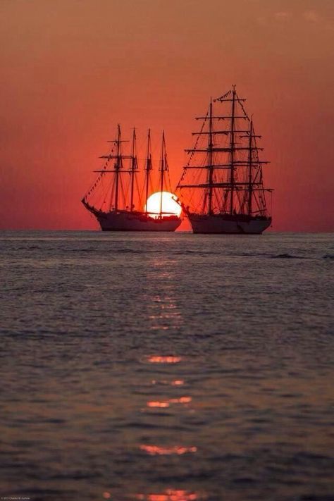 @Plumaur @Sub_Anonima @N2312Neagoe @ErTony @smaga_alb @MarieFrettoloso @Lusi_Vega pic.twitter.com/3zIJRtNnsR Navi A Vela, Old Sailing Ships, Clipper Ship, Sailing Vessel, Tall Ship, Sunrise And Sunset, Sail Boats, Tall Ships, Pirate Ship