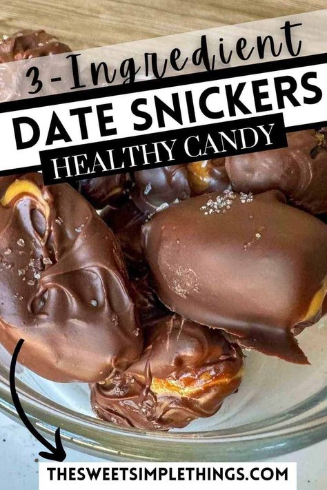 These homemade date snickers are super easy and great for healthy treats and low sugar desserts. Made with all whole food ingredients, these are a crowd pleaser that you can feel good about indulging in. Delicious healthy desserts have never been easier to make. These healthy homemade snickers bars are great for adults and kids alike. These stuffed date snickers are made with deglet noor dates but you can use medjool dates if you prefer! Deglet Noor Dates, Date Snickers, Snicker Bars, Homemade Snickers Bars, Date Recipes Desserts, Low Sugar Desserts, Healthy Candy, Homemade Snickers, Easy Treat