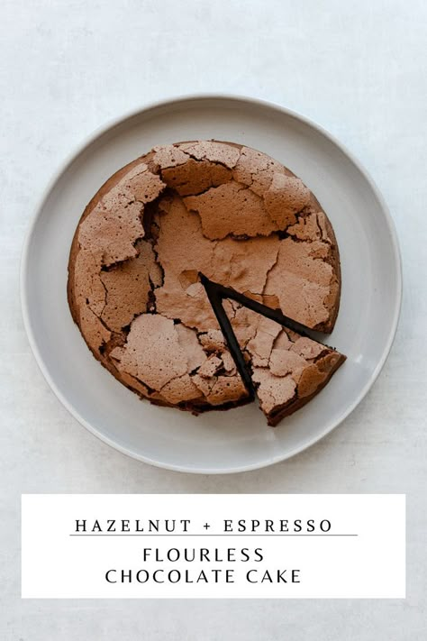 Flourless Chocolate Cake Gluten Free, Chocolate Espresso Cake, Espresso Cake, Chocolate Banana Bread Recipe, Brown Butter Cookies, Cold Brew Recipe, Flourless Chocolate Cake, Hazelnut Cake, Flourless Chocolate Cakes