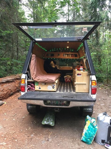 Living In Truck Bed, Pick Up Truck Living, Truck Bed Hammock, Living Out Of Your Car Organization, Truck Build Out, Back Of Car Camping, Living In Trailer, Tacoma Build Out, Truck Living Pickup