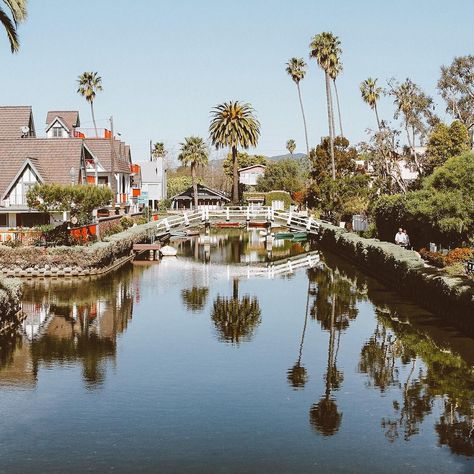 Venice #California #vsco #vscocam #landscapes #peoplescreatives #wildernessculture #letsgosomewhere #lookslikefilm #liveadventurously #greettheoutdoors #getoutstayout #filmpalette #campvibes #bpmag #visualcoop #keepexploring #neverstopexploring #makeadventure #adventurethatislife #stayadventurous #tellon #photographyislifee #exploretocreate #throughthepines #sea Marina Del Rey California, Venice California, Camp Vibes, La Baby, Never Stop Exploring, Venice, Angeles, California, Instagram Post