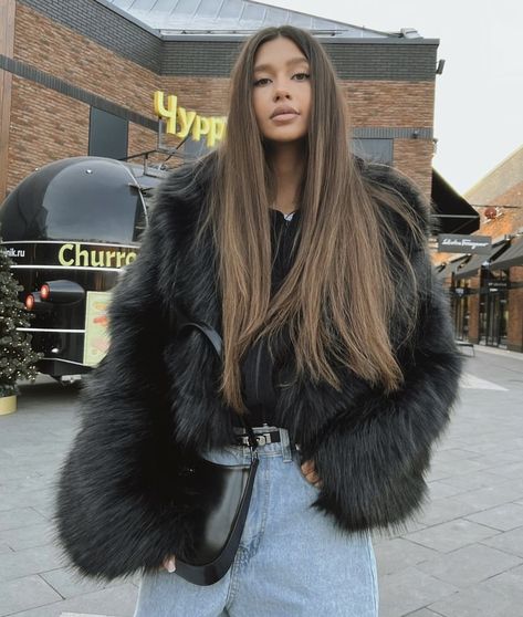 Fur Jacket Casual Outfit, Short Black Fur Coat Outfit, Black Fur Jacket Outfit, Black Fur Outfit, Black Fur Coat Outfit, Faux Fur Coats Outfit, Fur Jacket Outfit, Black Fur Jacket, Fur Coat Outfit