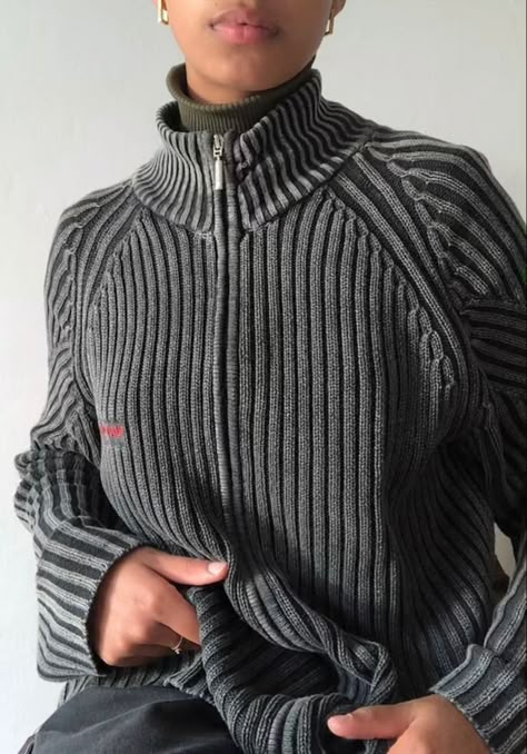 Zip Up Jumper Outfit, Diesel Sweater Outfit, Diesel Aesthetic, Zip Up Sweater Outfit, Diesel Outfit, Winter Outfit 2023, Diesel Style, Diesel Sweater, Streetwear 2023