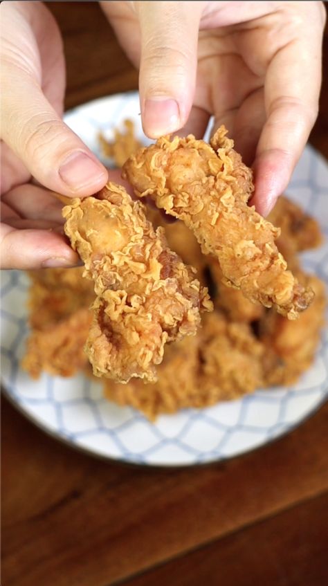 Chicken Starter Recipes, Full Recipes, Tastemade Recipes, Crispy Fried Chicken, Tasty Recipes Videos, Quick Recipes Snacks, Healthy Homemade Recipes, Super Easy Recipes, Sweet Snacks Recipes