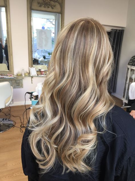 Light Blonde On Brown Hair, Blonde Highlights On Top Only, Balayage Blonde On Dark Hair, Blonde Foils On Blonde Hair, Light Brown Hair With Full Highlights, Low Lights Ash Blonde, Brown Hair With Full Blonde Highlights, Dorty Blonde With Highlights, High Light Hair Color Ideas