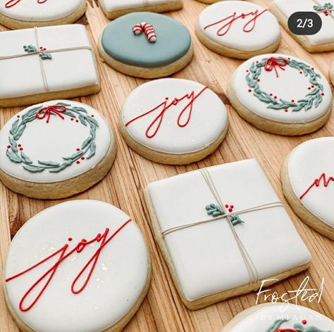 Iced Christmas Cookies, Royal Icing Christmas Cookies, Christmas Sugar Cookies Decorated, Royal Iced Cookies, Sugar Cookie Royal Icing, Iced Sugar Cookies, Winter Cookie, Time To Live, Christmas Cookies Easy