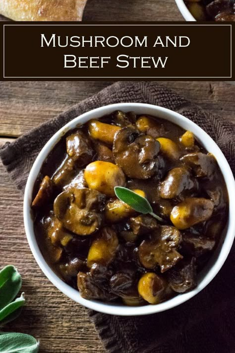 Beef And Mushroom Stew Slow Cooker, Beef Stew With Mushrooms Crockpot, Beef Stew Mushrooms, Beef And Mushroom Soup, Beef Mushroom Soup, Beef Mushroom Stew, Mushroom Beef Stew, Beef Stew With Mushrooms, Steak Chili Recipe