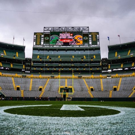 Lambeau Field on Instagram: “Painting prep for Primetime #MNF #DETvsGB” Paint Prep, Lambeau Field, Instagram Painting, Football Love, Family Drama, Green Bay Packers, The Pack, Green Bay, Book 1