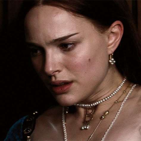 Anne Boleyn Natalie Portman Gif, Anne Boleyn Natalie Portman, Natalie Portman Anne Boleyn, Natalie Portman Tumblr, Natalie Portman Gif, Natalie Portman Padme, Face Claims Teen, The Other Boleyn, The Other Boleyn Girl