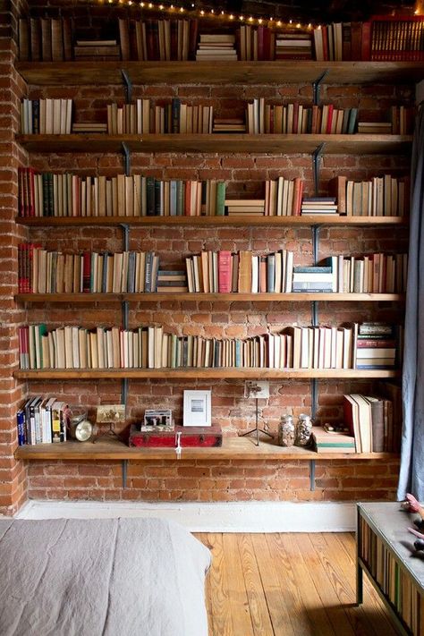 I want! Exposed brick + a bookcase! Brick Bedroom, Cool Bookshelves, Bookshelves In Living Room, Home Library Design, Wall Bookshelves, Exposed Brick Walls, Bookshelves Diy, Home Libraries, Exposed Brick