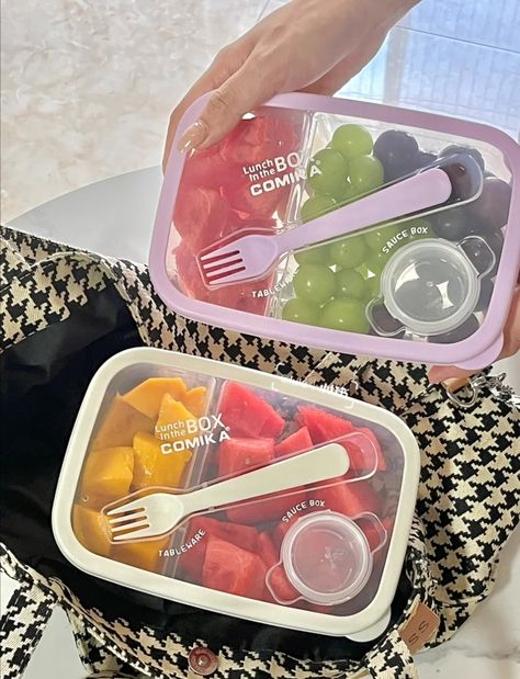 Bekal Aesthetic, Lunch Box Aesthetic, Julia Wolf, Resep Smoothie, Fruit Lunch, Healthy School, Makanan Diet, Healthy Food Dishes, Healthy Food Motivation