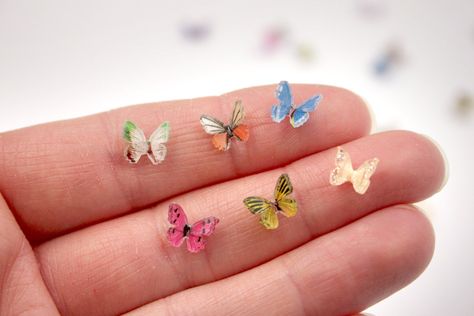 Micro Butterflies 20 50 or 100 Pcs 8 Mm Miniature Polyresin - Etsy Terrarium Fairy Garden, Miniature Terrarium, Miniature Display, Butterfly Ornaments, Fairy Garden Supplies, Mushroom Decor, Butterfly Fairy, Fairy Garden Accessories, Butterfly Decorations