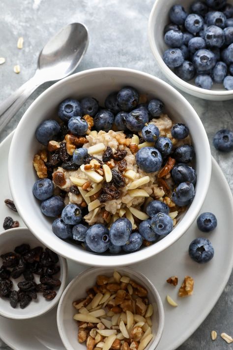 Healthy Meal Prep Breakfast, Postpartum Food, Nuts And Dried Fruit, Almond Milk Latte, Blueberry Oat, Copycat Starbucks Recipes, Prep Breakfast, Blueberry Oatmeal, Starbucks Copycat