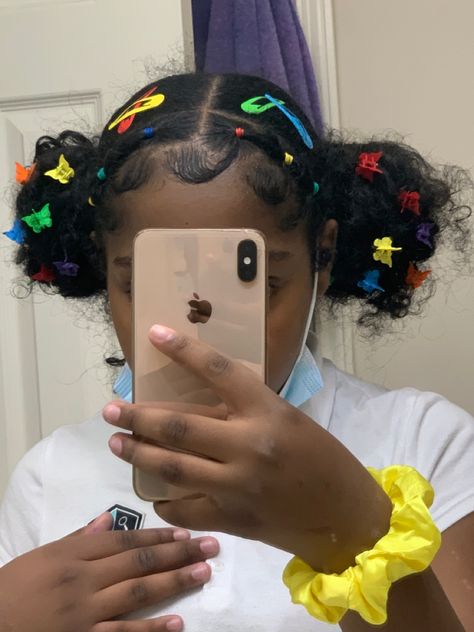 Afro Hairstyles With Accessories, Cute Hair Accessories For Black Women, Natural Hair With Butterfly Clips, Rubber Band Hairstyles Natural Hair 2 Puffs, 90s Fashion Butterfly Clips, Afro Puffs With Butterfly Clips, Cute Hair Clips Hairstyles Short Hair, Butterfly Hair Clips Black Women, Afro Hairstyles With Butterfly Clips