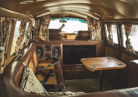 Old Volkswagen Van, Volkswagen Bus Interior, Kombi Interior, Vintage Volkswagen Bus, Volkswagon Van, Converted Van, Vw Bus Interior, Volkswagen Interior, Van Volkswagen