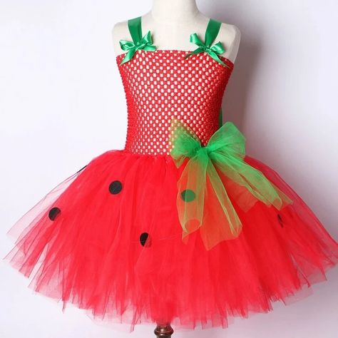 ✨Celebrate your child's special day in style with this adorable dress! Made from high-quality material, this dress is gentle on delicate child's skin and comfortable to wear. This dress features a sweet red strawberry appliqué combined with a fluffy tutu and decorative tie-bow, making your precious little girl look like a present. This dress is perfect for a birthday, a family party, or as a gift for any little princess for daily use. Watermelon Halloween, Princess Dresses For Kids, Girls Party Dress Kids, Red Tutu Dress, Fruit Costumes, Tutu Dress Costumes, Baby Tutu Dresses, Birthday Costume, Red Tutu