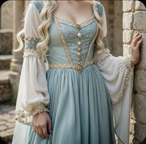 Velaryon Dress, Targaryen Dress, Westeros Fashion, Era Victoria, Fair Outfits, Medieval Clothes, Fantasy Clothes, Ren Fair, Fantasy Outfits